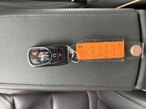 Used 2025 Buick Envista Avenir image 29