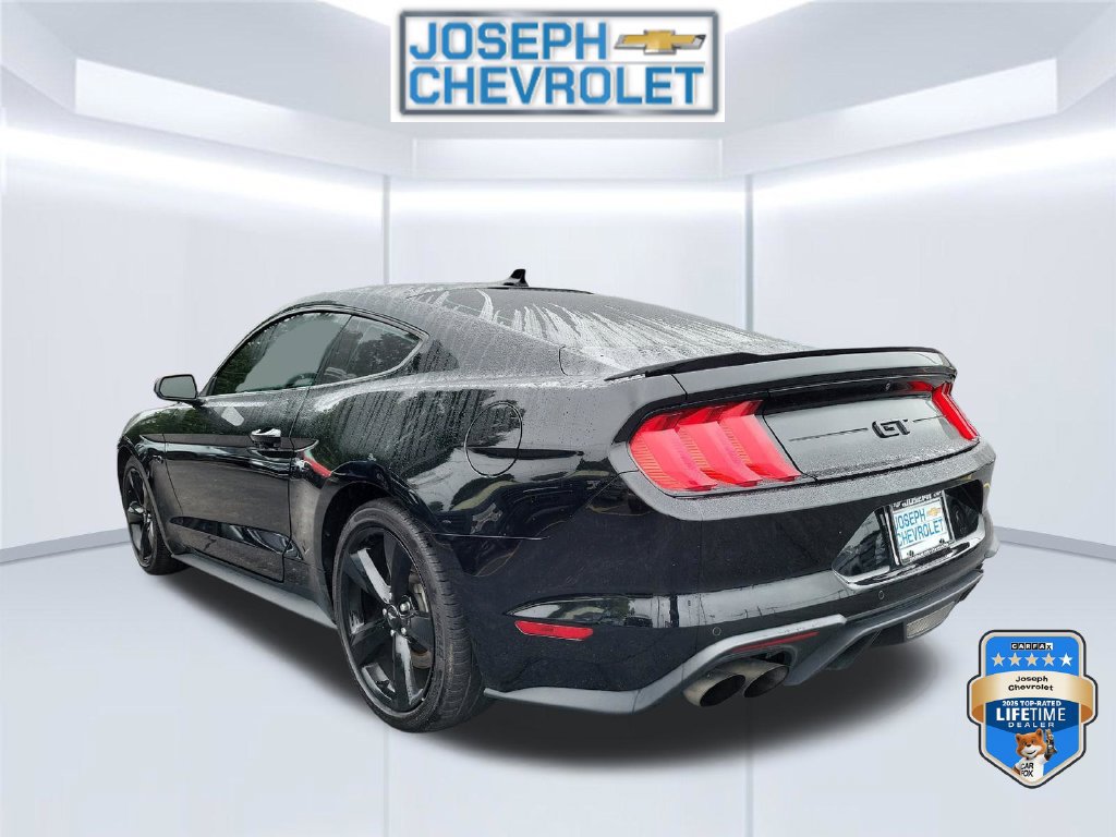 Used 2022 Ford Mustang GT w/ Equipment Group 301A RWD image 4