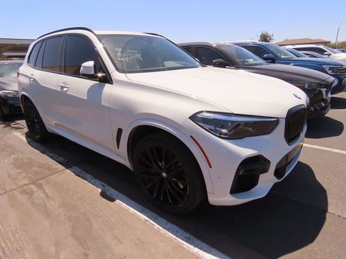 Used 2023 BMW X5 sDrive40i w/ M Sport Package RWD image 2