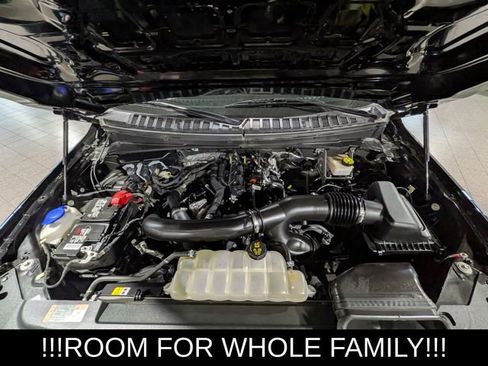 Used 2024 Ford Expedition XLT AWD/4WD image 25