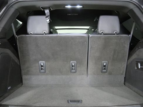 Used 2023 Cadillac Escalade Sport AWD/4WD image 29