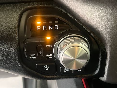 Used 2019 RAM 1500 Rebel AWD/4WD image 24
