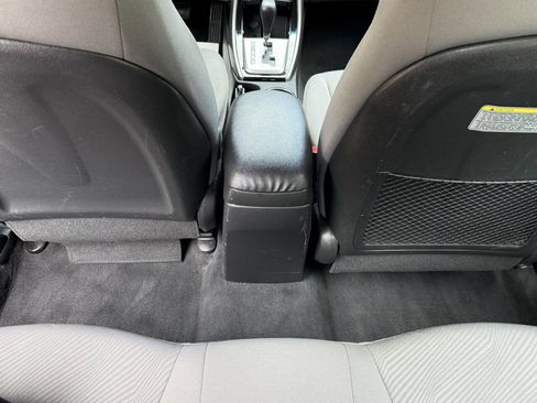 Used 2013 Hyundai Elantra GLS image 33