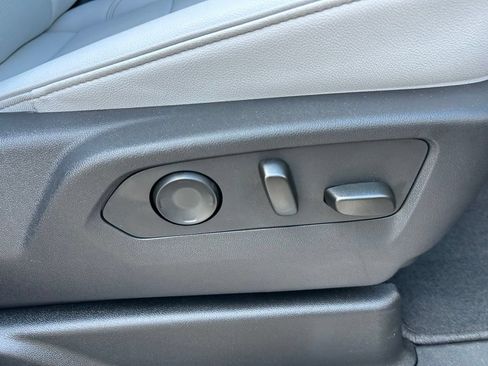 Used 2025 Chevrolet Suburban Premier w/ Sun And Tow Package RWD image 52