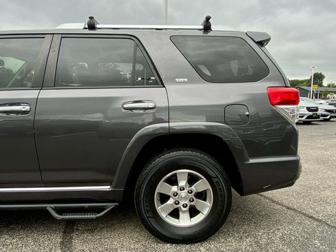 Used 2013 Toyota 4Runner SR5 w/ Convenience Pkg AWD/4WD image 13