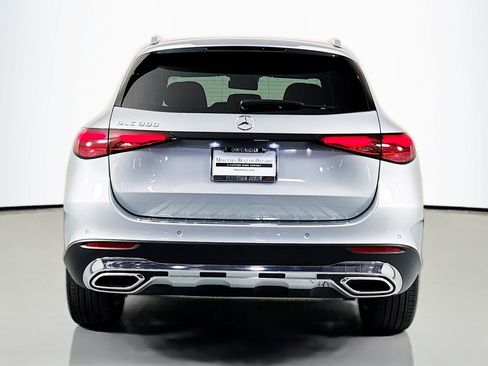 Certified 2026 Mercedes-Benz GLC 300 image 5