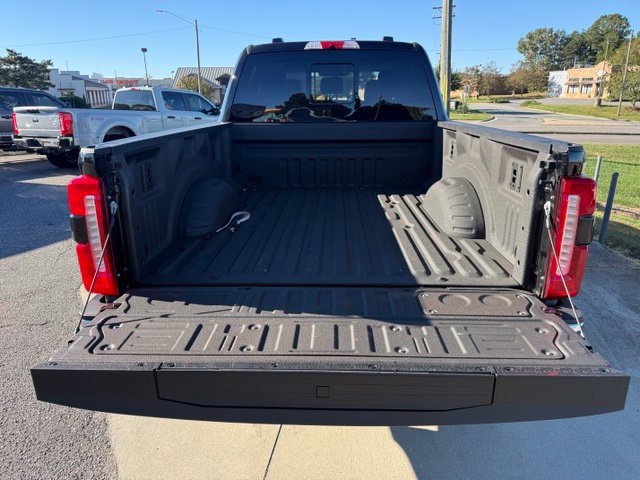 Used 2025 Ford F250 Lariat w/ Lariat Ultimate Package AWD/4WD image 10