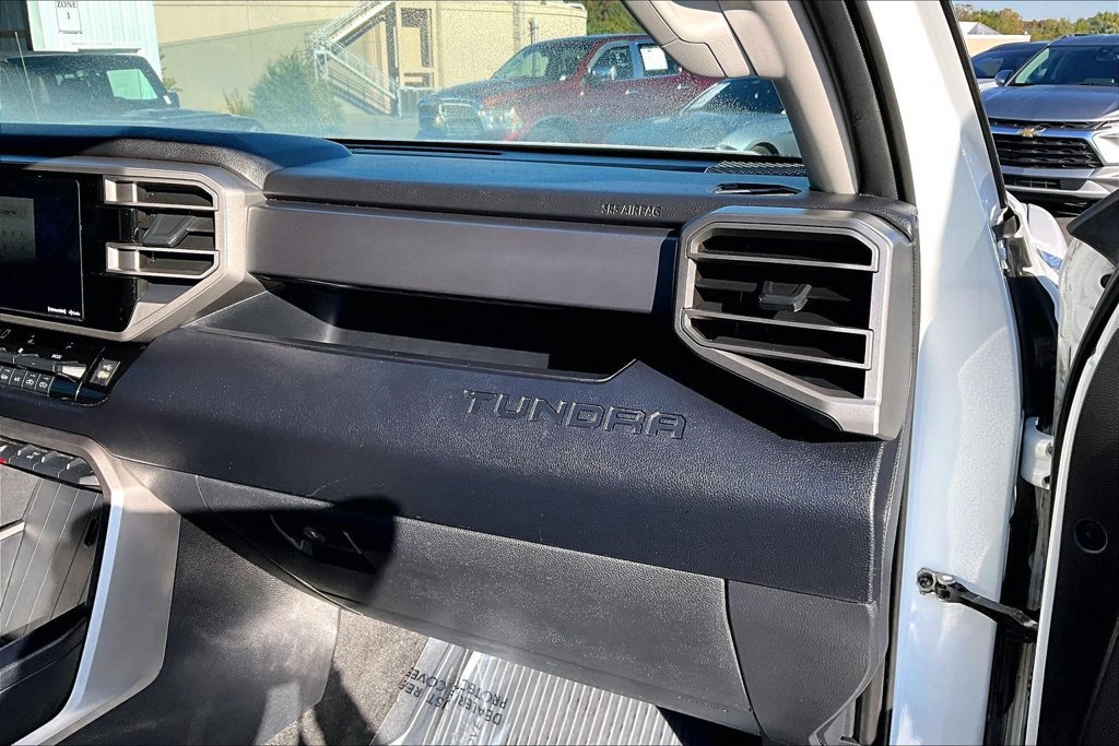 Used 2024 Toyota Tundra SR5 w/ TRD Off-Road Package AWD/4WD image 27