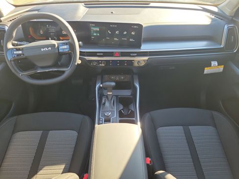 New 2026 Kia Sorento LX image 15