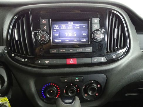 Used 2019 RAM ProMaster City Tradesman SLT image 24