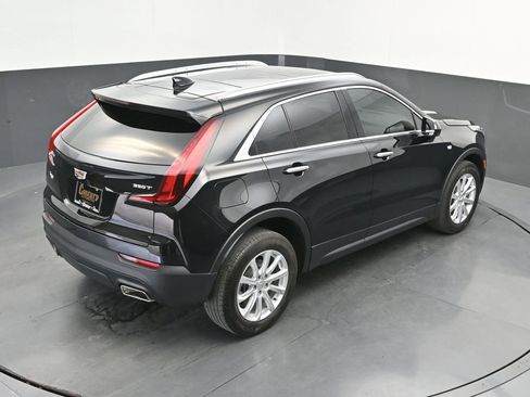 Used 2022 Cadillac XT4 Luxury w/ Cold Weather Package image 30