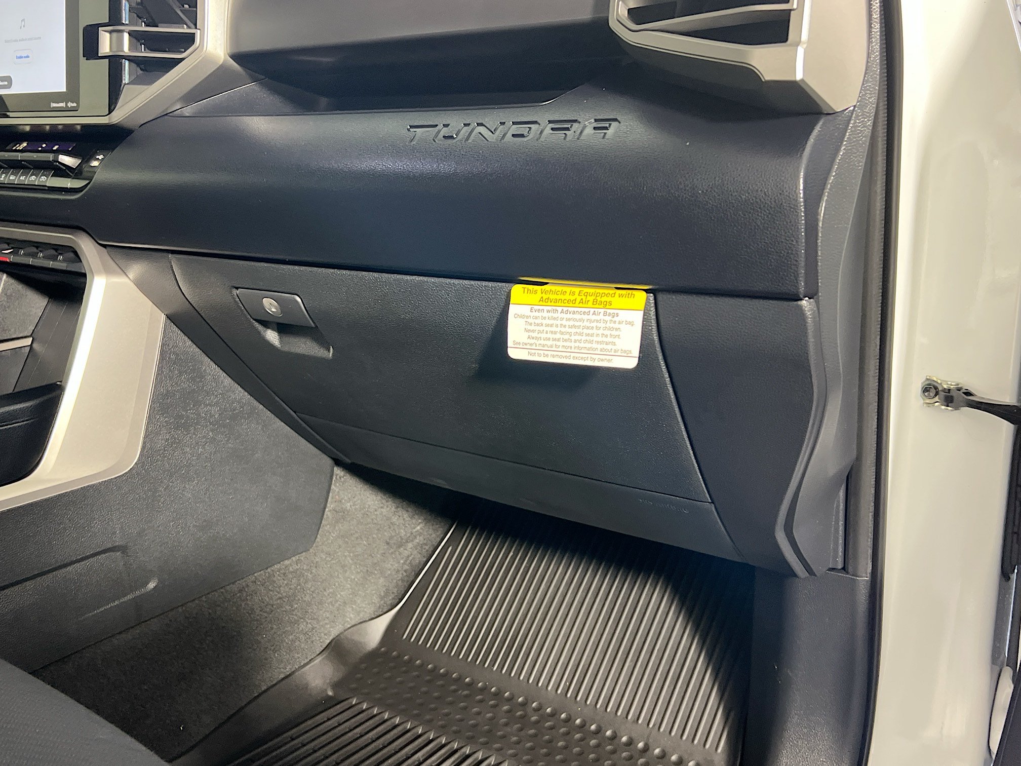 Used 2023 Toyota Tundra SR5 w/ SR5 Convenience Package AWD/4WD image 34