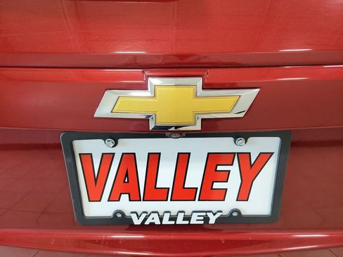 Used 2018 Chevrolet Trax LT w/ LT Convenience Package image 15