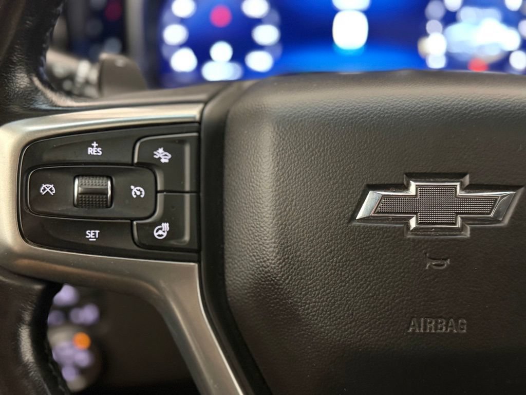 Used 2022 Chevrolet Silverado 1500 RST w/ Convenience Package II AWD/4WD image 18