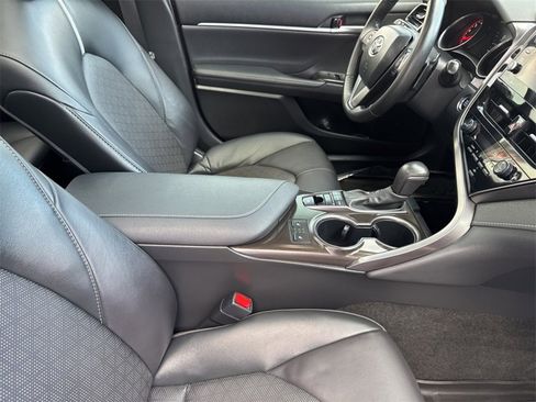 Used 2023 Toyota Camry XSE image 35
