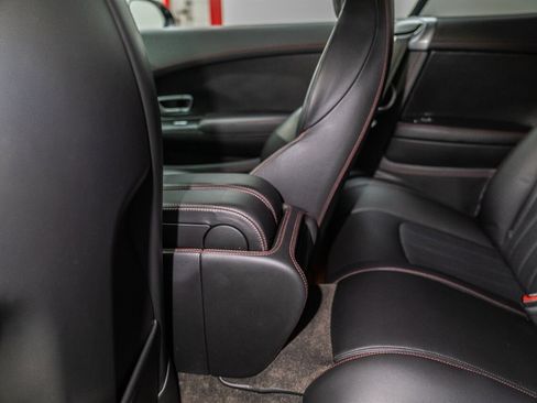 Used 2015 Bentley Continental GT image 27