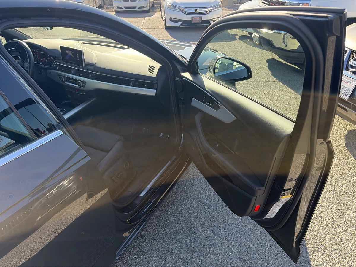 Used 2019 Audi A4 2.0T Premium Plus w/ Premium Plus Package FWD image 30