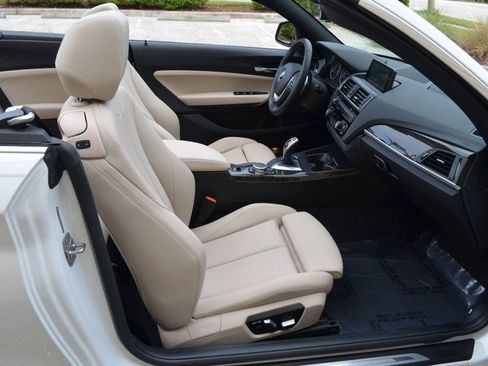 Used 2016 BMW 228i Convertible image 17