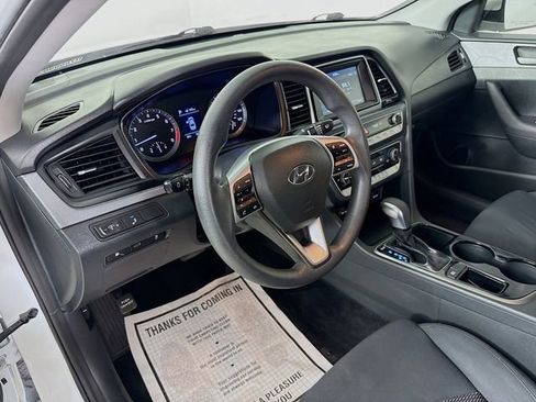Used 2019 Hyundai Sonata SE FWD image 8