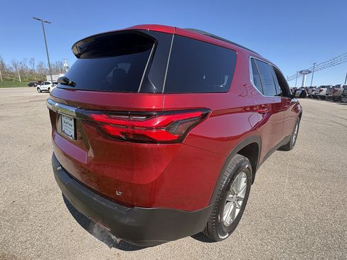 Used 2023 Chevrolet Traverse LT AWD/4WD image 5