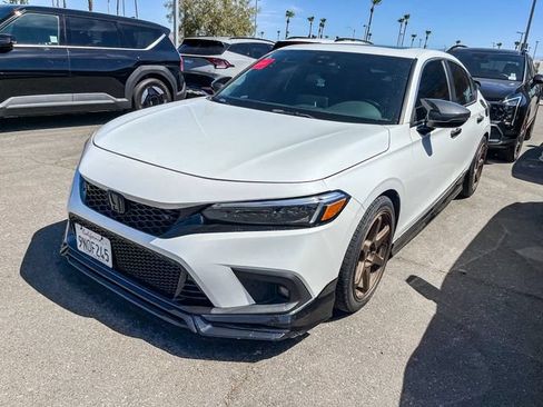 Used 2024 Honda Civic Sport Touring image 6