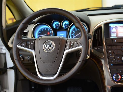 Used 2014 Buick Verano image 15