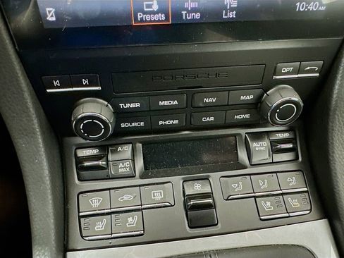 Used 2025 Porsche 718 Boxster image 17