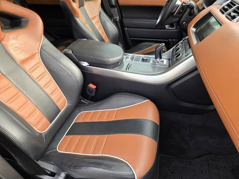 Used 2017 Land Rover Range Rover Sport SVR image 13