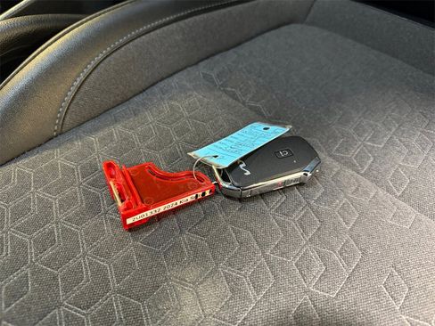 Certified 2024 Kia Seltos S image 32