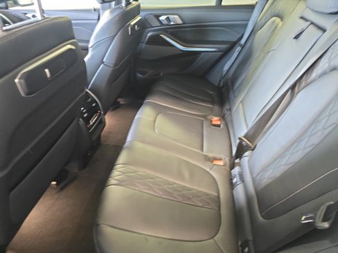 Used 2025 BMW X5 xDrive50e AWD/4WD image 14
