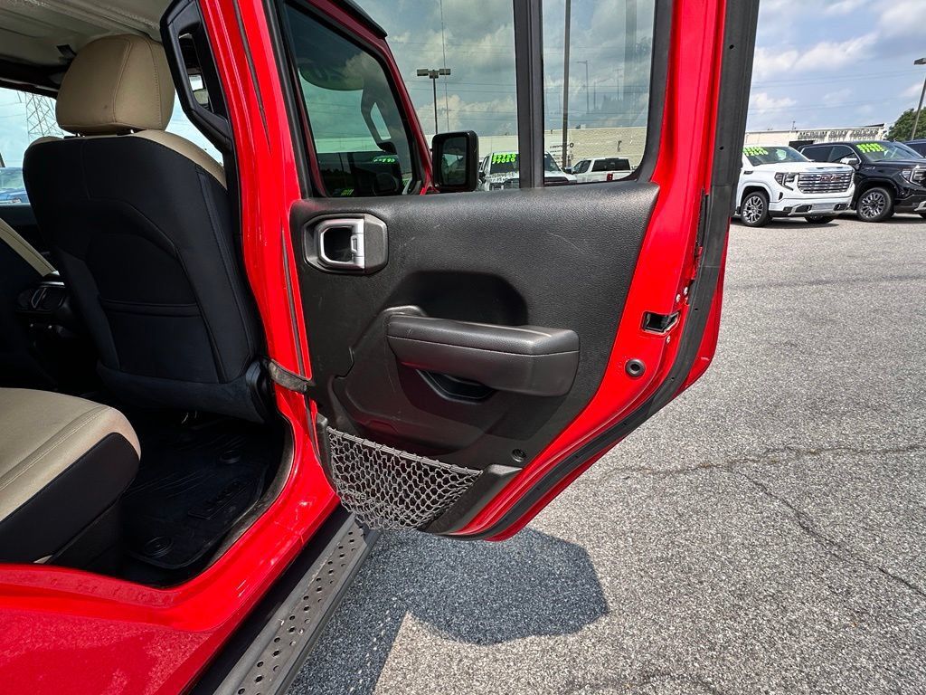 Used 2020 Jeep Gladiator Sport w/ Quick Order Package 24S AWD/4WD image 17