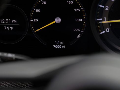 Used 2022 Porsche 911 GT3 image 18