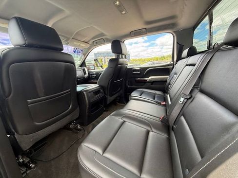 Used 2015 GMC Sierra 1500 SLT w/ SLT Crew Cab Value Package AWD/4WD image 28