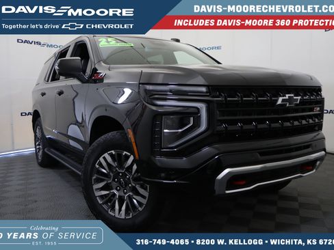 Used 2025 Chevrolet Tahoe Z71 w/ Comfort Package image 1