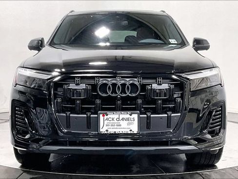 Used 2026 Audi Q7 3.0T Premium Plus w/ Premium Plus Package AWD/4WD image 2