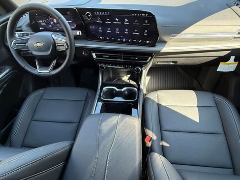 New 2026 Chevrolet Traverse LT w/ Driver Confidence Package image 35