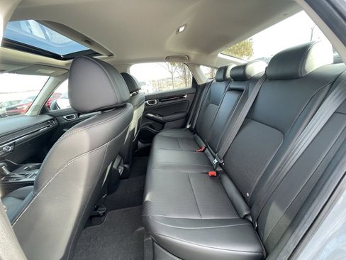 Used 2024 Honda Civic Touring image 17