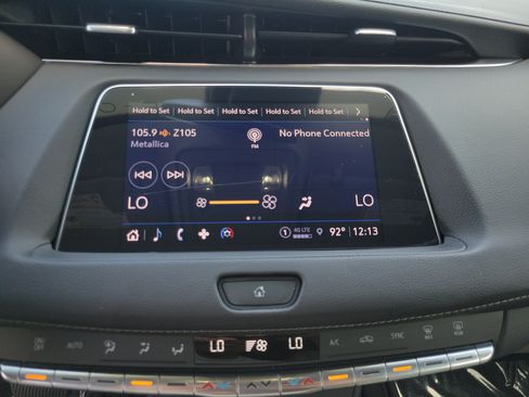Certified 2023 Cadillac XT4 Luxury FWD image 20