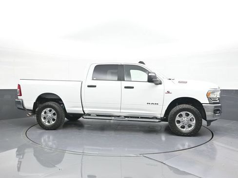 Used 2024 RAM 2500 Big Horn w/ Off Road Package AWD/4WD image 19