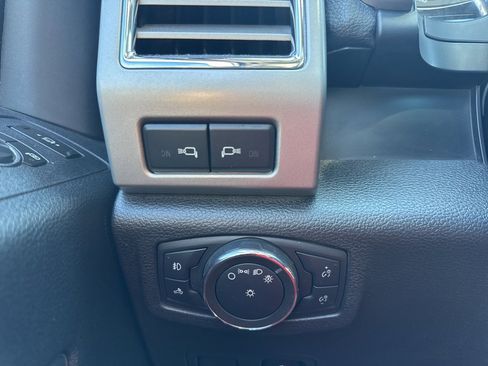 Used 2017 Ford F350 Lariat w/ Lariat Ultimate Package image 15