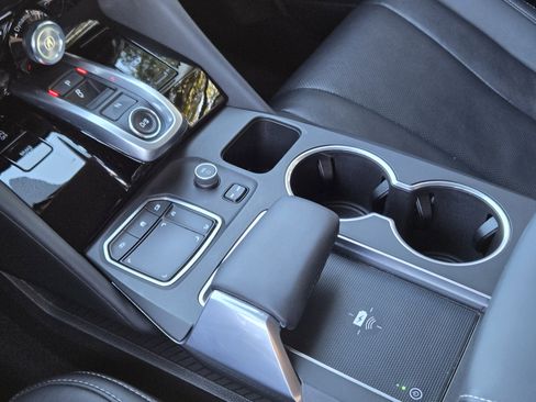 Certified 2023 Acura MDX FWD w/ Technology Package image 20