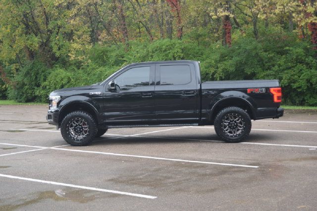 Used 2018 Ford F150 Lariat w/ Equipment Group 502A Luxury AWD/4WD image 23