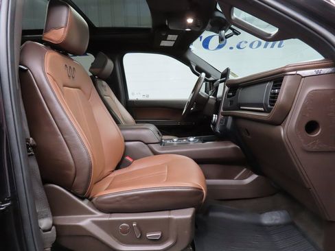 Used 2024 Ford Expedition Max King Ranch image 33