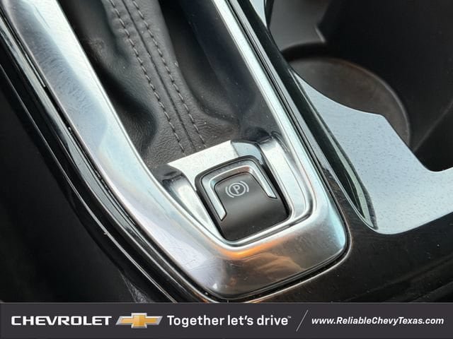 Used 2024 Chevrolet Trax ACTIV w/ Driver Confidence Package FWD image 19