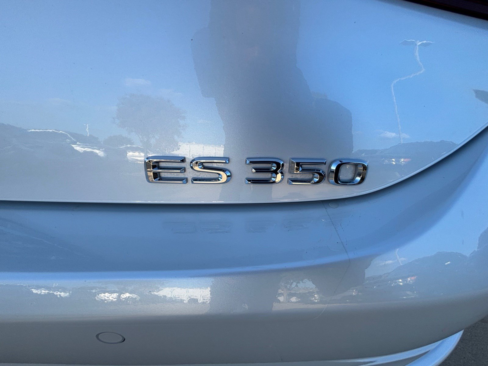 Used 2024 Lexus ES 350 Ultra Luxury w/ Accessory Package (Z2) FWD image 25