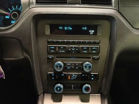 Used 2013 Ford Mustang GT image 17