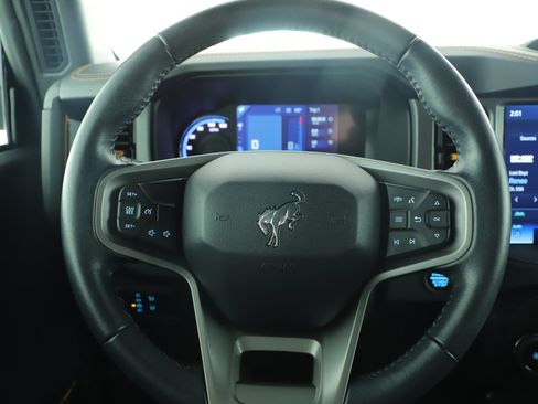Certified 2024 Ford Bronco Badlands AWD/4WD image 16