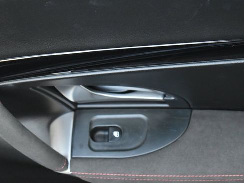 Used 2018 Maserati GranTurismo Sport image 51