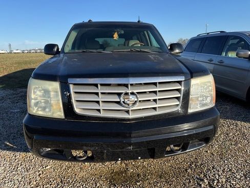 Used 2003 Cadillac Escalade ESV Base w/ Marketing Vehicle Package image 14