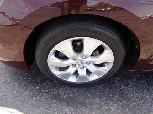 Used 2012 Honda Accord EX image 35